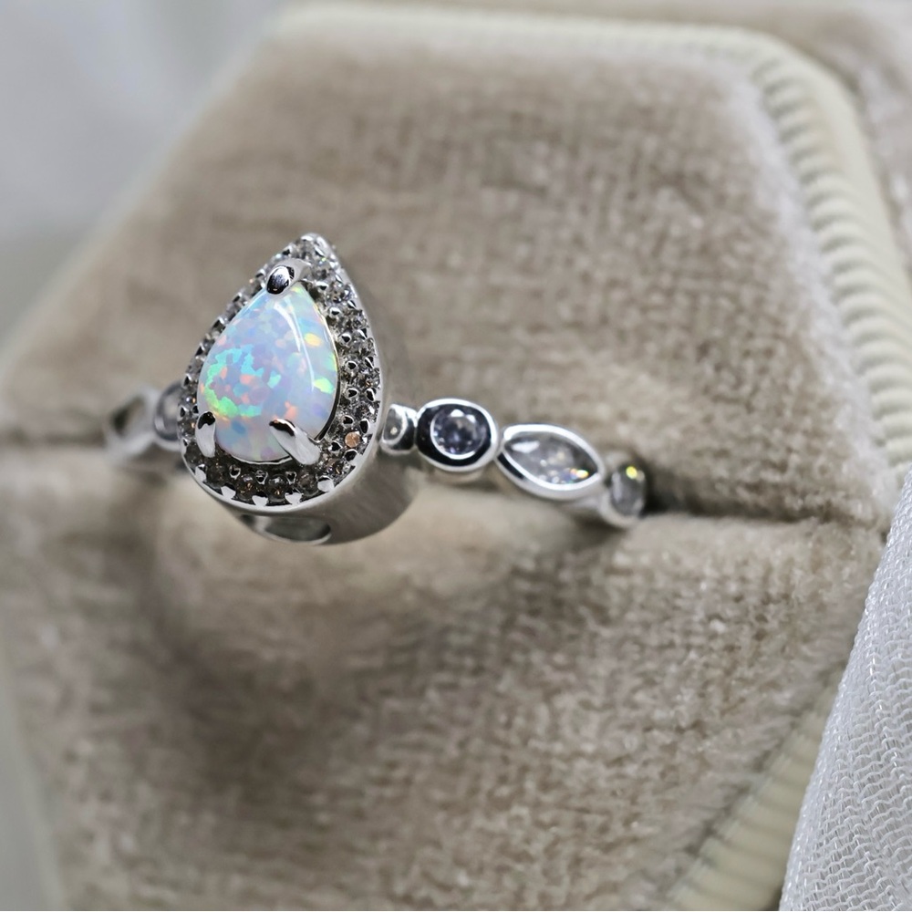 Elegant Silver Opal Urn Ring, Cremation Opal Ring, Wearable Urn Keepsake US 6